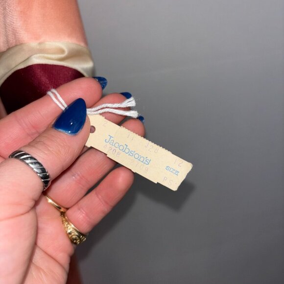 Vintage NWT Vanity Fair Zip-Front Nightgown with Pockets – From Jacobson’s - Picture 3 of 8